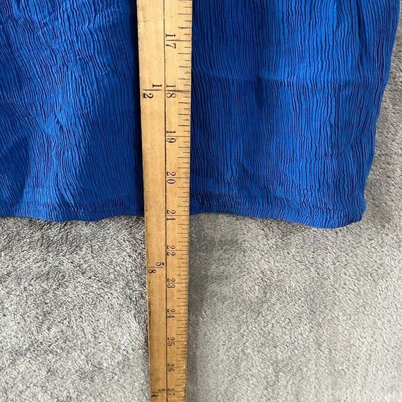 Everlane Womens The Naia Ripple Tank Top Deep Blue Flowy Textured Blouse Size M - Picture 8 of 10